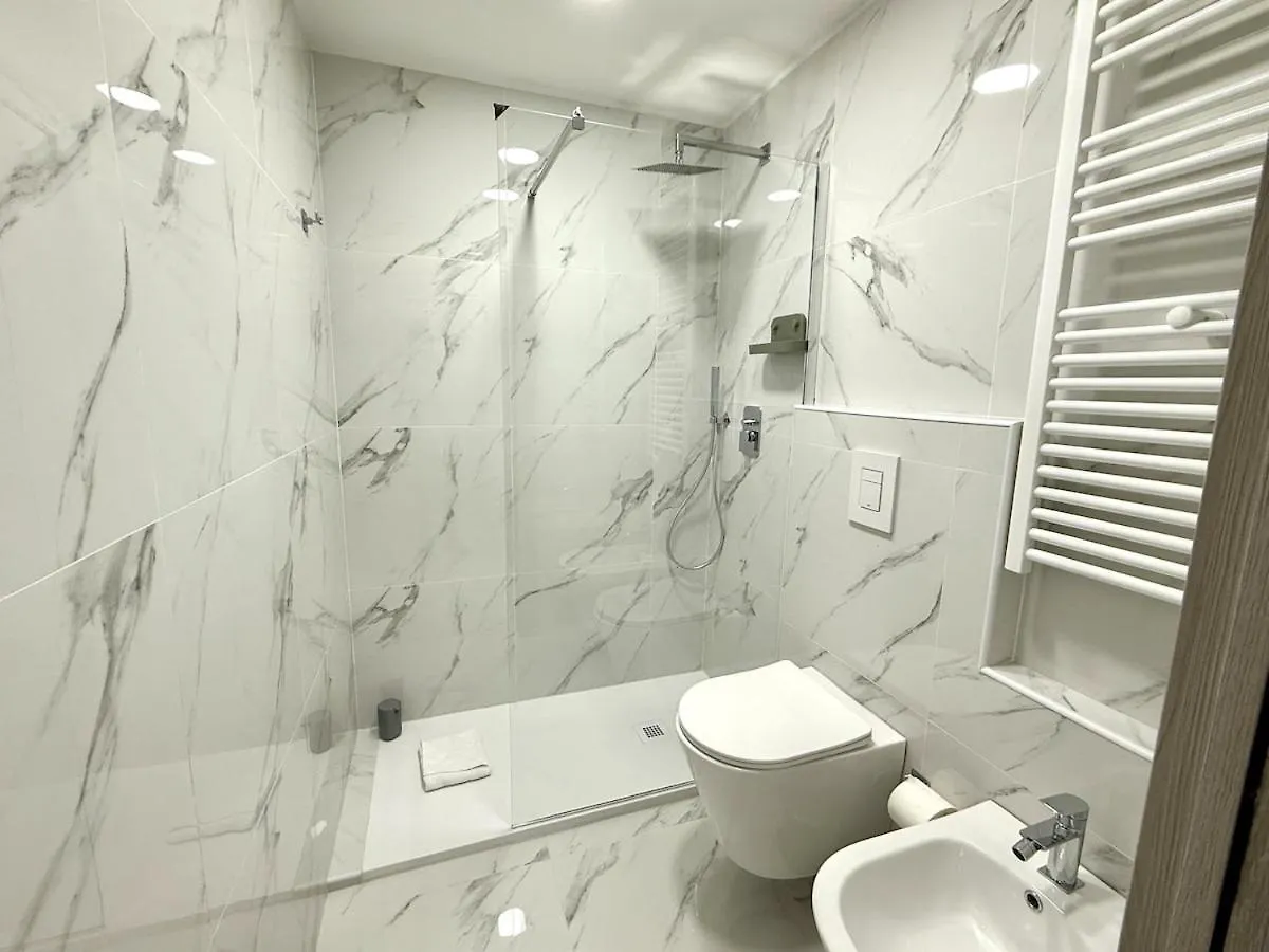 5 Minuti Duomo - Metro M4 Argonne - Linate Airport Apartment Milan