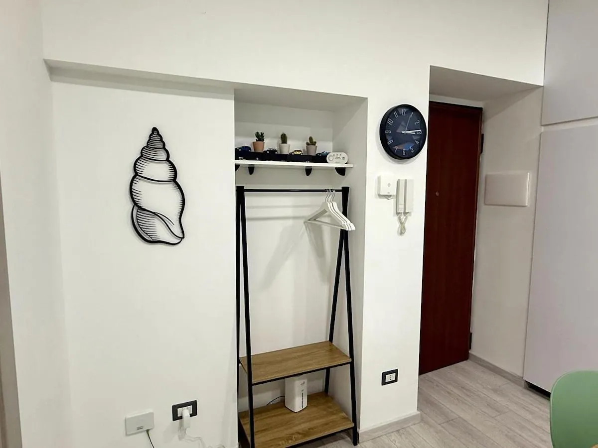 5 Minuti Duomo - Metro M4 Argonne - Linate Airport Apartment Milan Italy