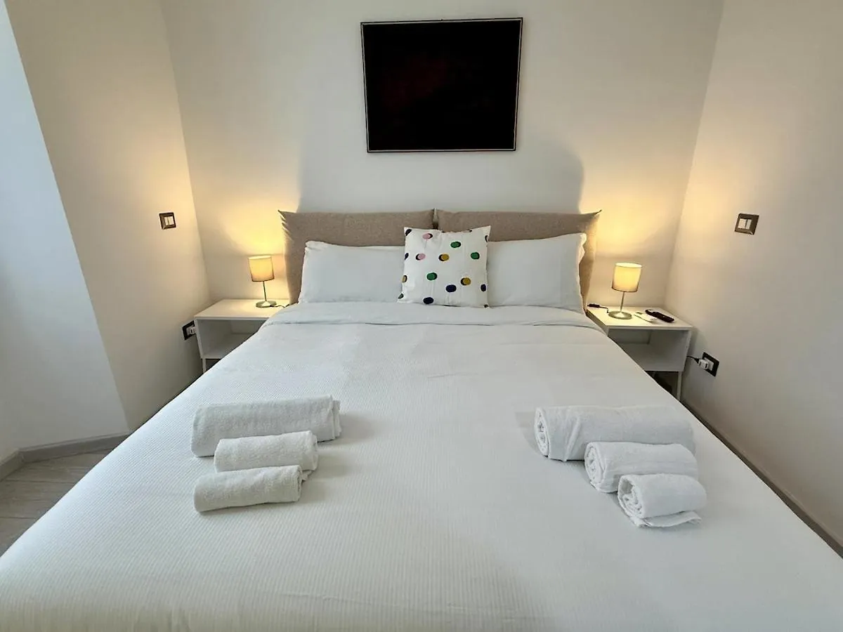5 Minuti Duomo - Metro M4 Argonne - Linate Airport Apartment Milan